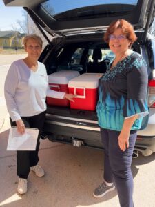 kathy and jane deliver meals